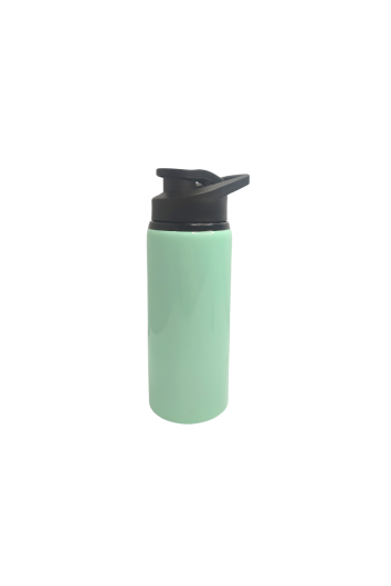 Squeeze Alumínio Verde 600ml  Descrição:  Material: Alumínio Cor: Verde Capacidade: 600 ml Tampa: Plástica preta com sistema de vedação de silicone para evitar vazamentos Características Adicionais:  Sistema de Vedação: Vedação de silicone que garante pro